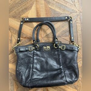 Vintage Coach Black Madison Bag in Black  Pebbled Leather With Shoulder Strap